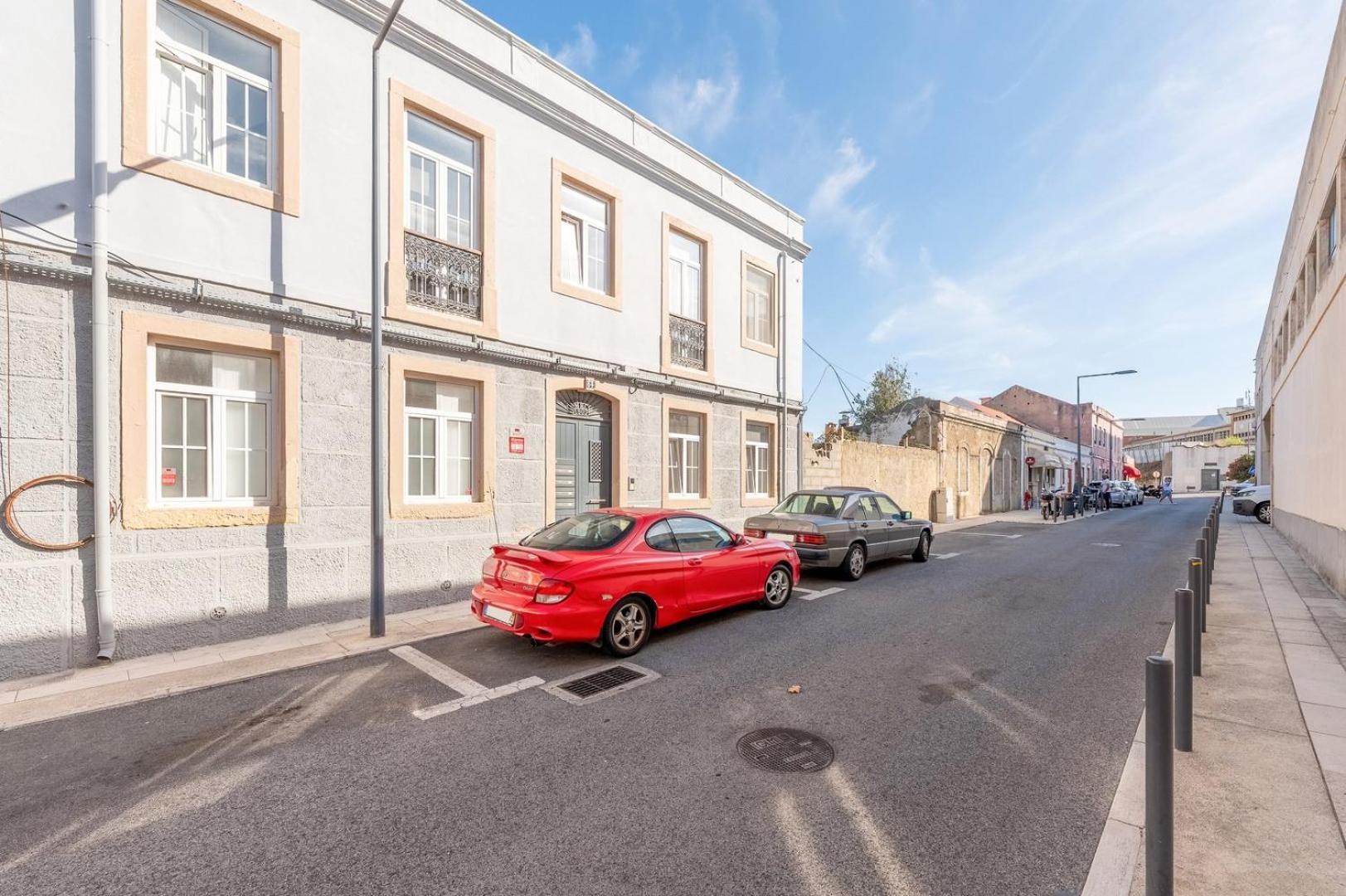 Guestready - Stylish Near Parque Das Nacoes * Lisbon